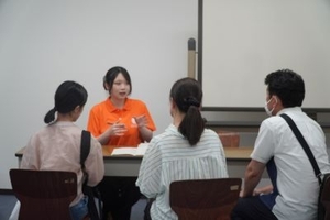 座談会-1.jpg